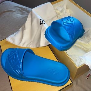 Fendi cyber blue rubber slide-New!